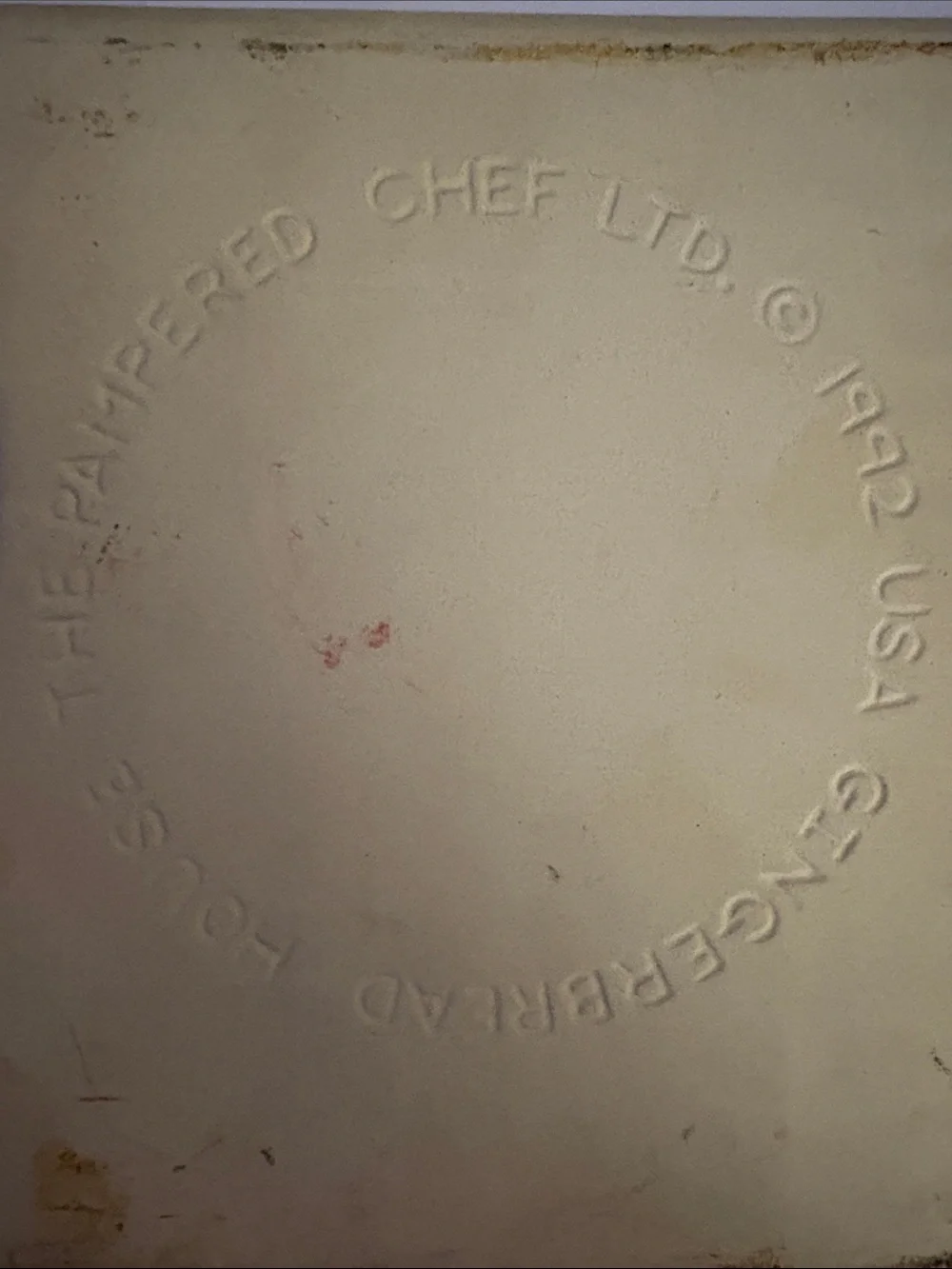 The Pampered Chef Stoneware Gingerbread House Mold